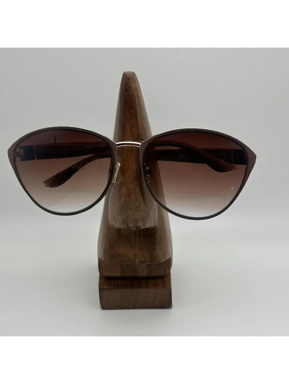 Jessica Simpson Gold & Brown Gradient Cat Eye Sunglasses